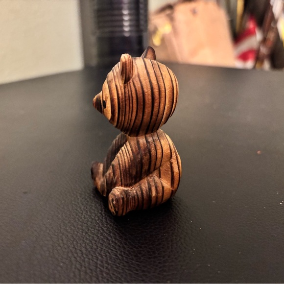 Vintage Cryptomeria
Carved Bear Cub Figurine
Japan Takahashi Wood - Picture 3 of 5